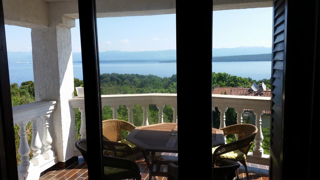 Guest House Villa Marlis Malinska Ruang foto