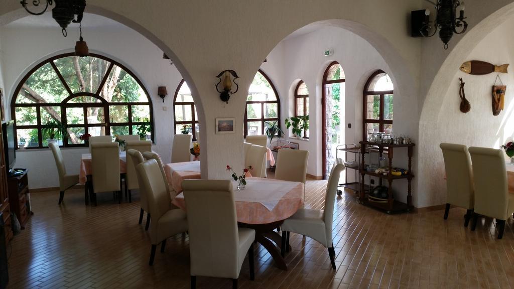 Guest House Villa Marlis Malinska Bagian luar foto