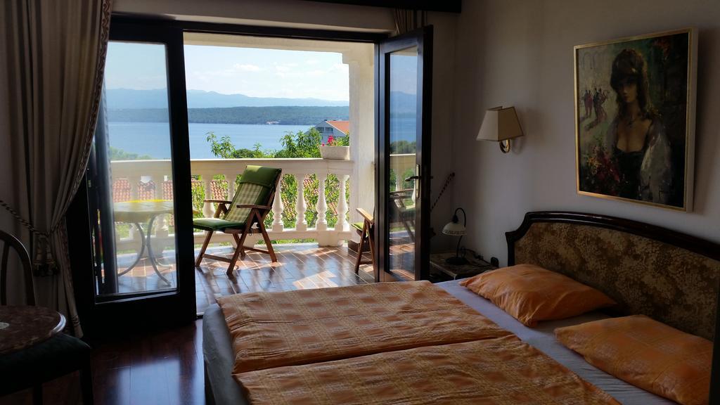 Guest House Villa Marlis Malinska Ruang foto